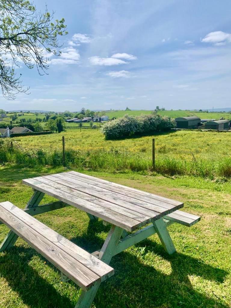 Quiet Farm Cottage Enniskillen Fermanagh Экстерьер фото